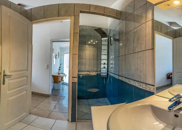 Le Parigney Vila Igney